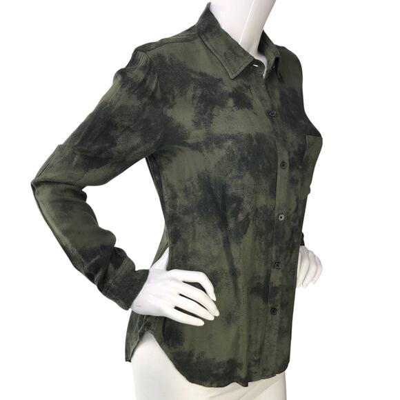 Rails Womens Size XS Hunter Top Button Up Long Sleeve Rayon Olive Tie Dye - Picture 10 of 16